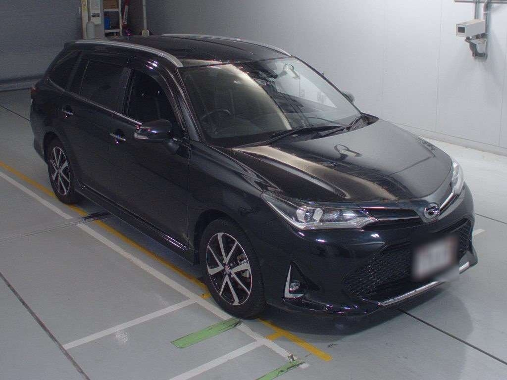 Toyota Corolla Fielder 2018