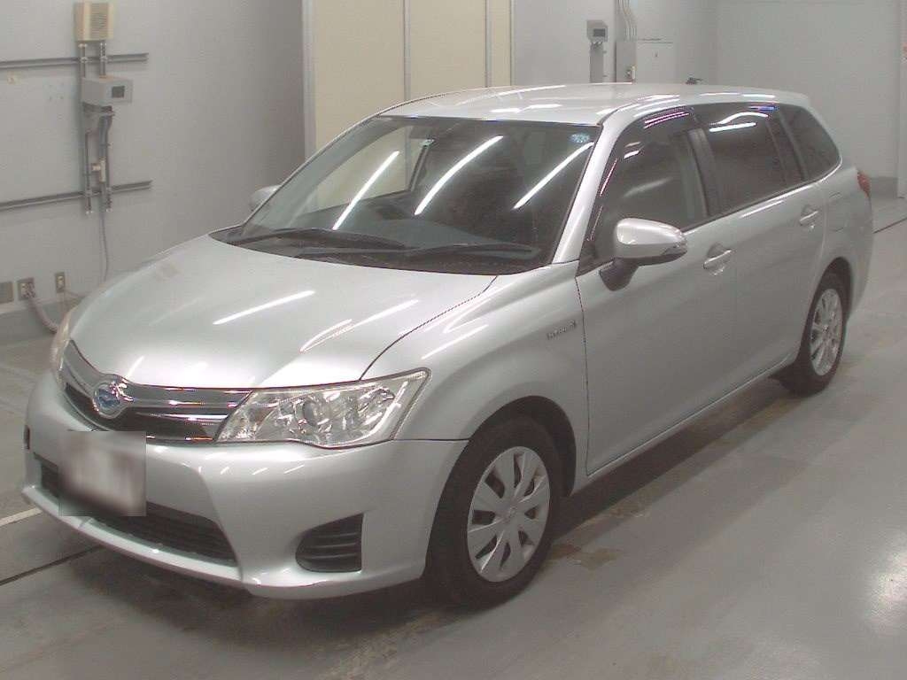 Toyota Corolla Axio 2012