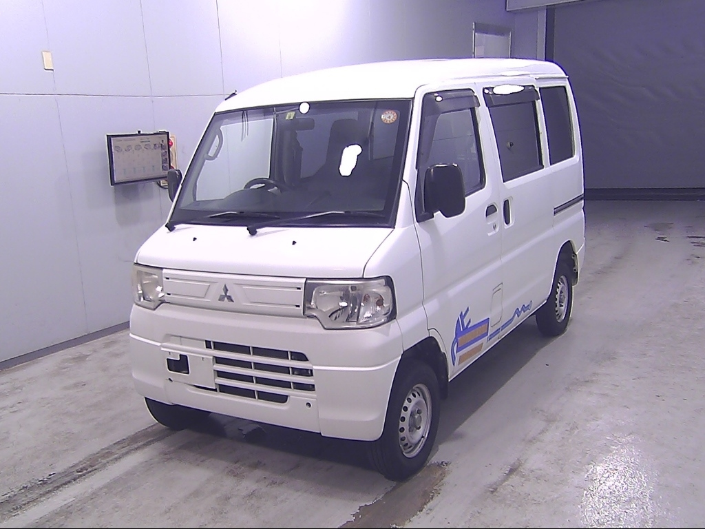 Mitsubishi Minicab Bravo