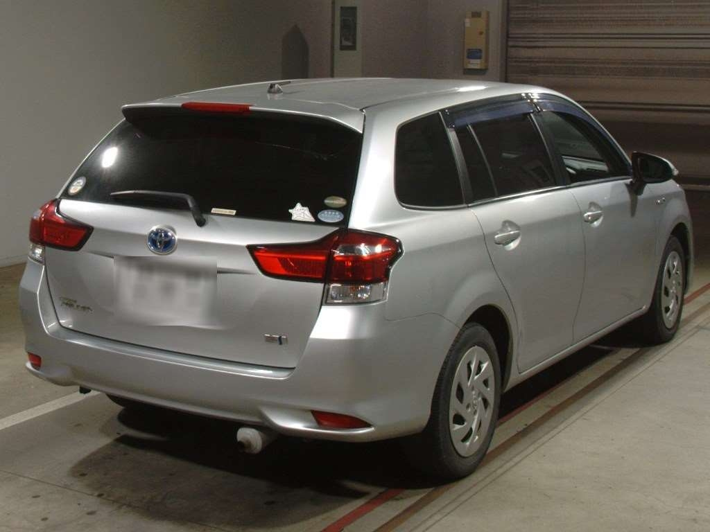 Toyota Corolla Fielder Hybrid g