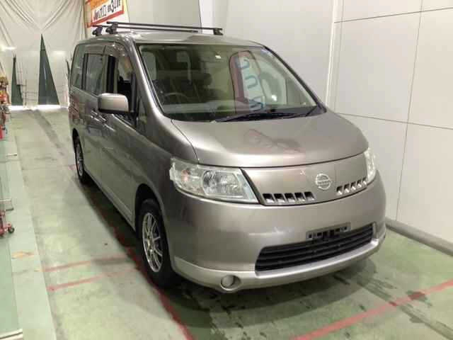 Nissan Serena Rider