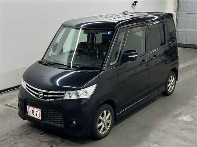 Nissan Roox 210